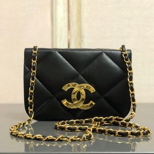 Chanel Knockoff Quilted Purse